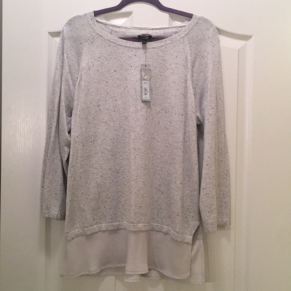 Apt 9 Gray Sweater w/ Chiffon Botton Detail - XL